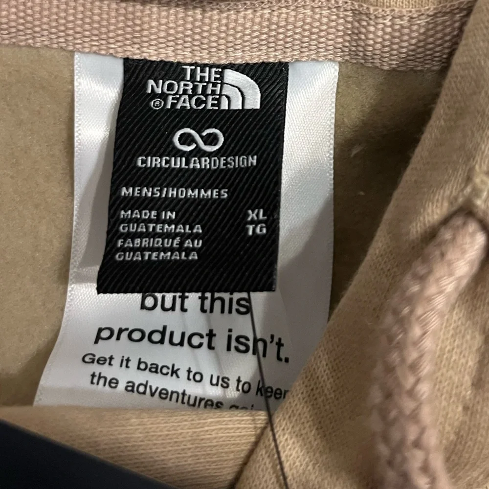 NWT North Face Men’s Half Dome Hoodie